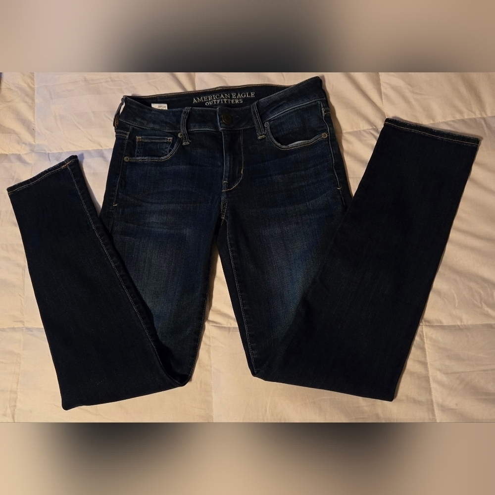 NWOT | American Eagle | Super Stretch Straight Leg Dark Wash Denim Jeans | 4 | - Picture 11 of 15